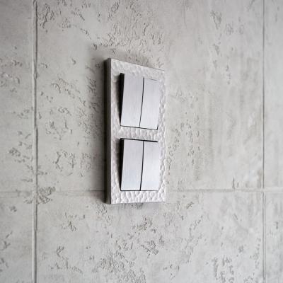Фото Выключатель двухклавишный Werkel W1120009 cеребряный рифленый
